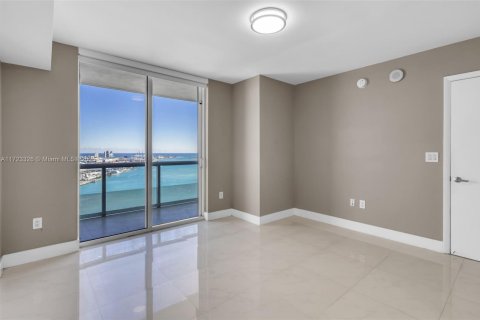 Condo in Miami, Florida, 3 bedrooms  № 2186024 - photo 19