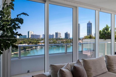 Condominio en venta en Miami Beach, Florida, 4 dormitorios, 385.82 m2 № 1711886 - foto 12