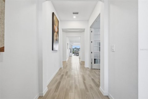 Купить виллу или дом в Киссимми, Флорида 8 комнат, 222.41м2, № 2092111 - фото 18