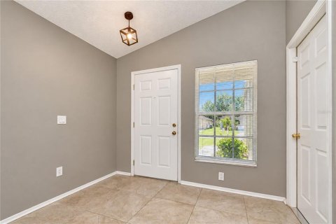Villa ou maison à louer à Temple Terrace, Floride: 3 chambres, 124.49 m2 № 2419225 - photo 5