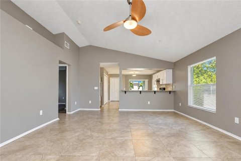 Villa ou maison à louer à Temple Terrace, Floride: 3 chambres, 124.49 m2 № 2419225 - photo 10
