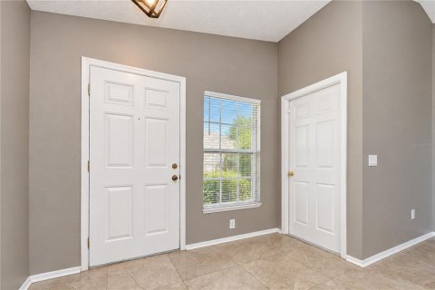 Villa ou maison à louer à Temple Terrace, Floride: 3 chambres, 124.49 m2 № 2419225 - photo 4