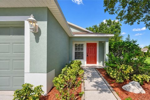 Villa ou maison à louer à Temple Terrace, Floride: 3 chambres, 124.49 m2 № 2419225 - photo 2