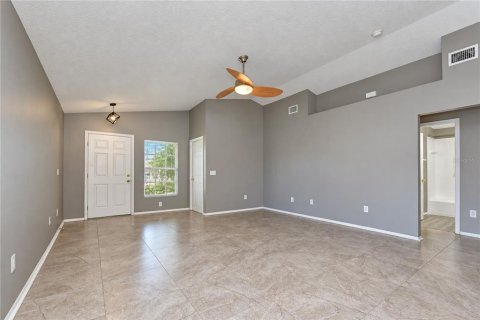 Villa ou maison à louer à Temple Terrace, Floride: 3 chambres, 124.49 m2 № 2419225 - photo 7