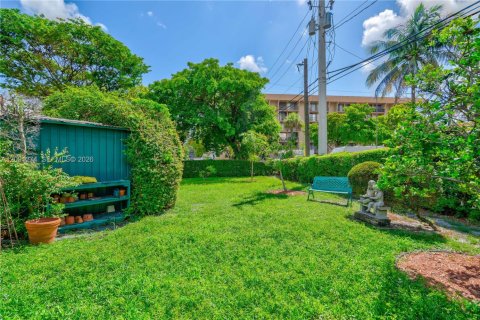 Villa ou maison à vendre à North Miami Beach, Floride: 3 chambres, 113.34 m2 № 2381675 - photo 28
