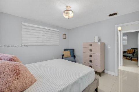 Copropriété à vendre à Miami, Floride: 2 chambres, 89.19 m2 № 1970111 - photo 19