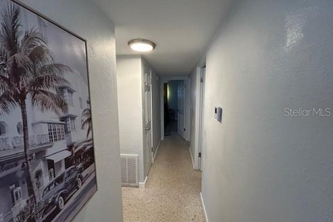 Villa ou maison à louer à Saint Pete Beach, Floride: 3 chambres, 197.42 m2 № 2147769 - photo 22