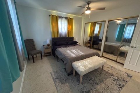 Villa ou maison à louer à Saint Pete Beach, Floride: 3 chambres, 197.42 m2 № 2147769 - photo 29