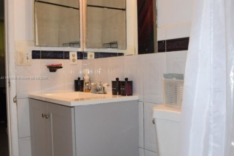 Copropriété à vendre à Plantation, Floride: 2 chambres, 83.52 m2 № 1954424 - photo 2