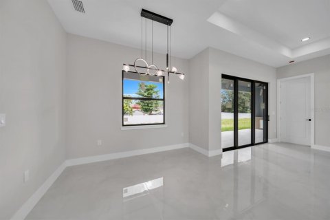 Villa ou maison à vendre à Lehigh Acres, Floride: 3 chambres, 173.45 m2 № 2406471 - photo 29