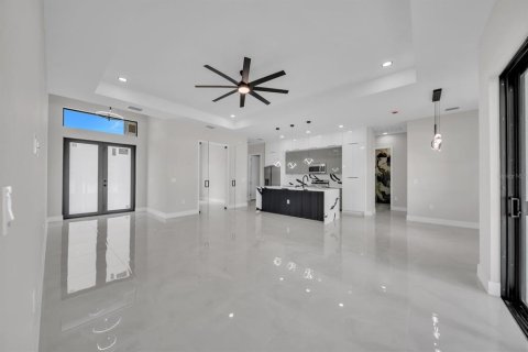 Villa ou maison à vendre à Lehigh Acres, Floride: 3 chambres, 173.45 m2 № 2406471 - photo 22
