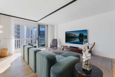 Condo in Bay Harbor Islands, Florida, 3 bedrooms  № 2081350 - photo 6