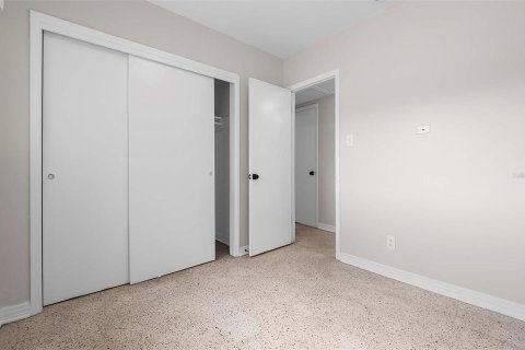 House in Tampa, Florida 3 bedrooms, 123.75 sq.m. № 1873956 - photo 16