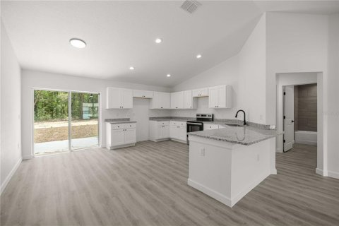 Casa en venta en Dunnellon, Florida, 3 dormitorios, 122.35 m2 № 2131831 - foto 3