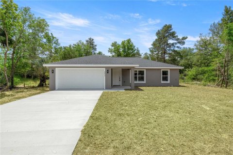 Casa en Dunnellon, Florida 3 dormitorios, 122.35 m2 № 2131831