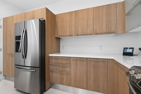 Adosado en venta en Pompano Beach, Florida, 3 dormitorios, 242.1 m2 № 2078085 - foto 19