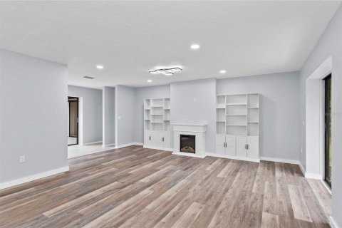 House in Bradenton, Florida 4 bedrooms, 207.36 sq.m. № 1873713 - photo 16