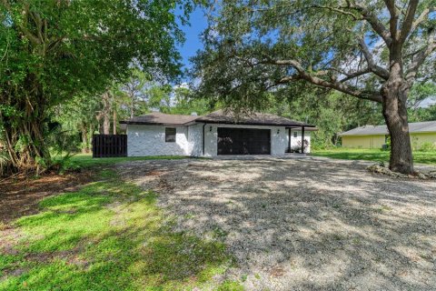House in Bradenton, Florida 4 bedrooms, 207.36 sq.m. № 1873713 - photo 6