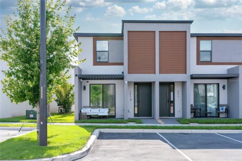 Townhouse in Kissimmee, Florida 3 bedrooms, 127.46 sq.m. № 1828509 - photo 1