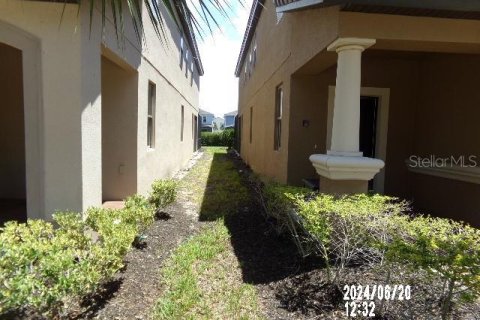 Villa ou maison à vendre à Davenport, Floride: 6 chambres, 292.74 m2 № 1568577 - photo 3