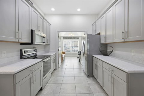 Villa ou maison à vendre à Oxford, Floride: 3 chambres, 204.38 m2 № 2150770 - photo 5