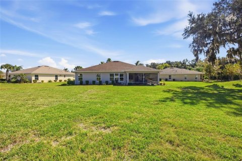 Villa ou maison à vendre à Oxford, Floride: 3 chambres, 204.38 m2 № 2150770 - photo 27