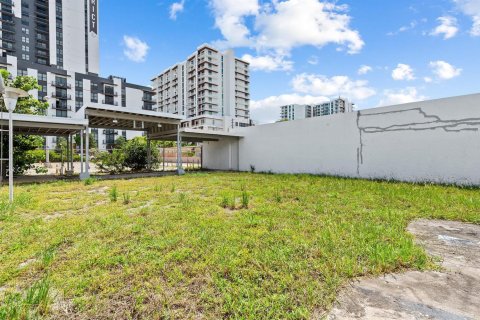 Immobilier commercial à vendre à Fort Lauderdale, Floride № 2183039 - photo 15