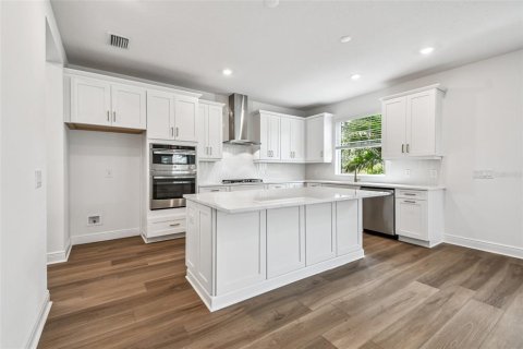 House in Sarasota, Florida 3 bedrooms, 260.96 sq.m. № 1757711 - photo 6