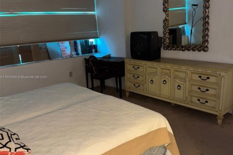 Condominio en venta en Aventura, Florida, 1 dormitorio № 1939373 - foto 13