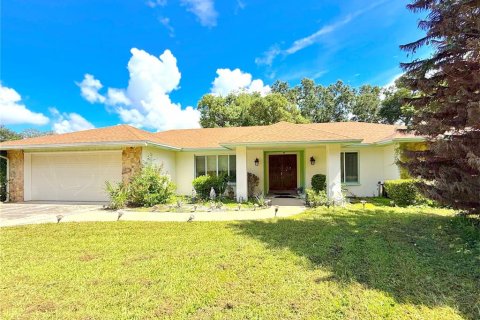 House in Longwood, Florida 4 bedrooms, 198.35 sq.m. № 2349988