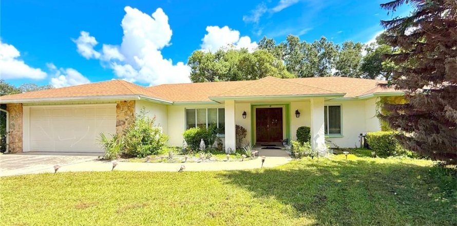 Villa ou maison à Longwood, Floride 4 chambres, 198.35 m2 № 2349988