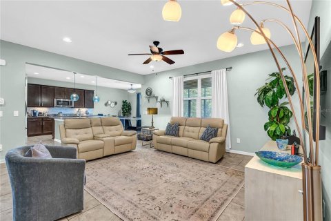 House in Ocoee, Florida 4 bedrooms, 266.16 sq.m. № 1651621 - photo 17