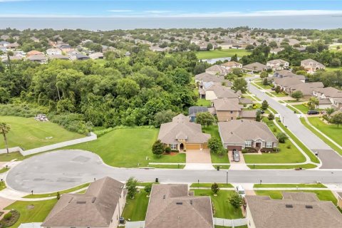 House in Ocoee, Florida 4 bedrooms, 266.16 sq.m. № 1651621 - photo 9