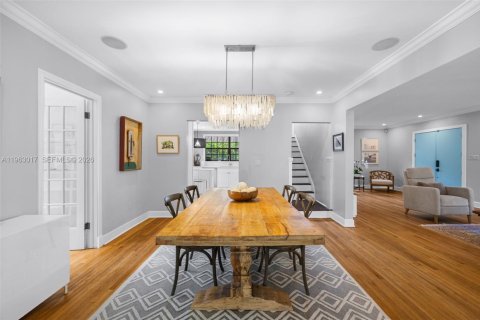 Casa en venta en Coral Gables, Florida, 3 dormitorios, 230.77 m2 № 2027573 - foto 29