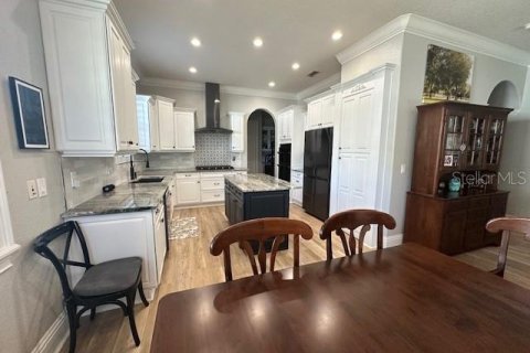 Casa en venta en Orlando, Florida, 4 dormitorios, 335.19 m2 № 1535203 - foto 10