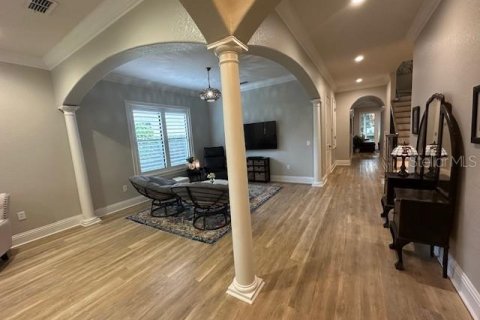 House in Orlando, Florida 4 bedrooms, 335.19 sq.m. № 1535203 - photo 16