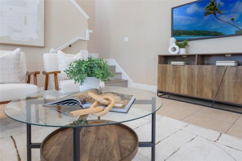 Adosado en venta en Orlando, Florida, 3 dormitorios, 178 m2 № 1789446 - foto 11