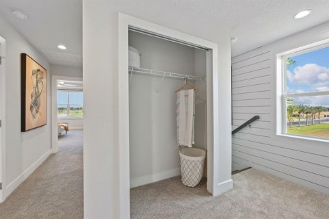 House in Apopka, Florida 3 bedrooms, 177.16 sq.m. № 1775081 - photo 21