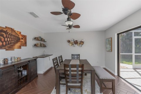 Casa en venta en Tampa, Florida, 4 dormitorios, 178.09 m2 № 1654873 - foto 29