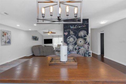 Casa en venta en Tampa, Florida, 4 dormitorios, 178.09 m2 № 1654873 - foto 22