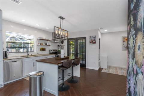 Villa ou maison à vendre à Tampa, Floride: 4 chambres, 178.09 m2 № 1654873 - photo 16