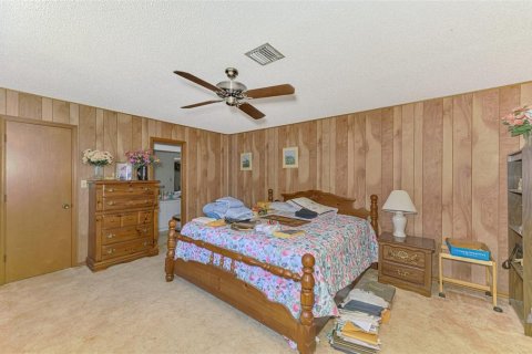 House in Englewood, Florida 5 bedrooms, 199.55 sq.m. № 1591383 - photo 18