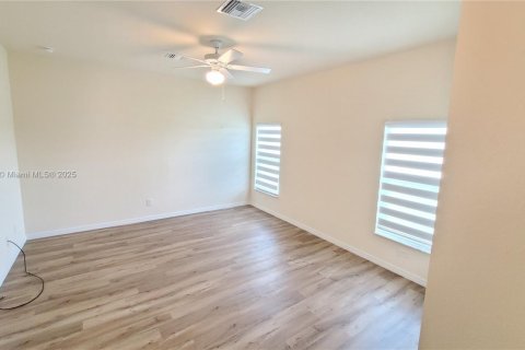 House in LaBelle, Florida 3 bedrooms, 158.4 sq.m. № 1488223 - photo 13
