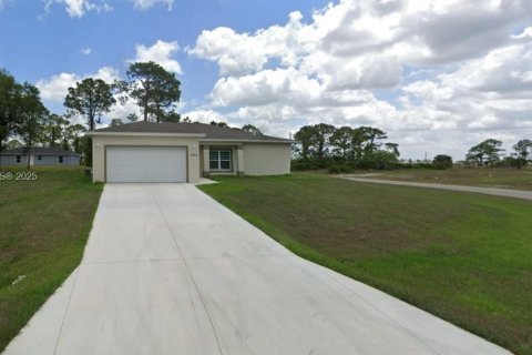 House in LaBelle, Florida 3 bedrooms, 158.4 sq.m. № 1488223 - photo 26