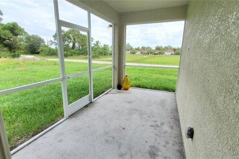 House in LaBelle, Florida 3 bedrooms, 158.4 sq.m. № 1488223 - photo 25
