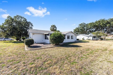 House in Summerfield, Florida 2 bedrooms, 106.19 sq.m. № 2203438 - photo 30