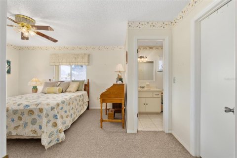 House in Summerfield, Florida 2 bedrooms, 106.19 sq.m. № 2203438 - photo 21