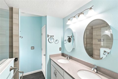 House in Palm Coast, Florida 3 bedrooms, 138.52 sq.m. № 2236900 - photo 22