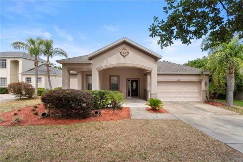 House in STONEYBROOK HILLS in Mount Dora, Florida 4 bedrooms, 184.5 sq.m. № 1657616 - photo 3