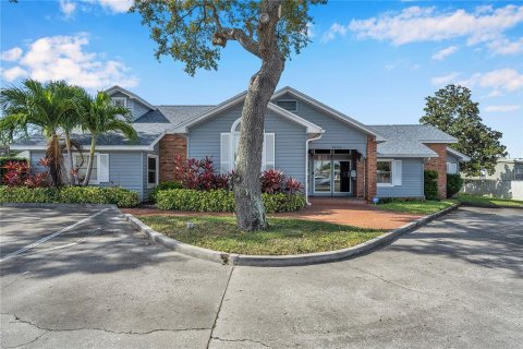 Immobilier commercial à vendre à Seminole, Floride: 636.38 m2 № 1411159 - photo 2